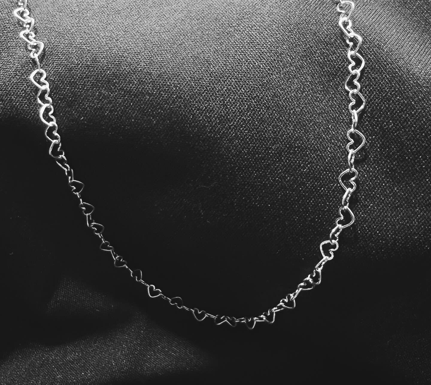 Hearts single chain Necklace