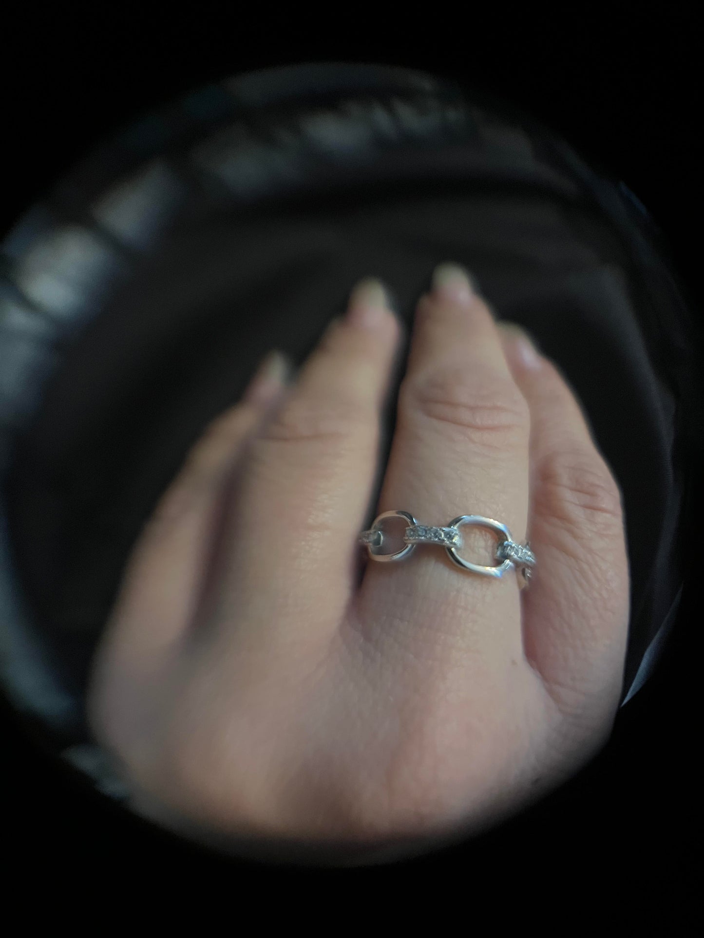 Twist Link Ring