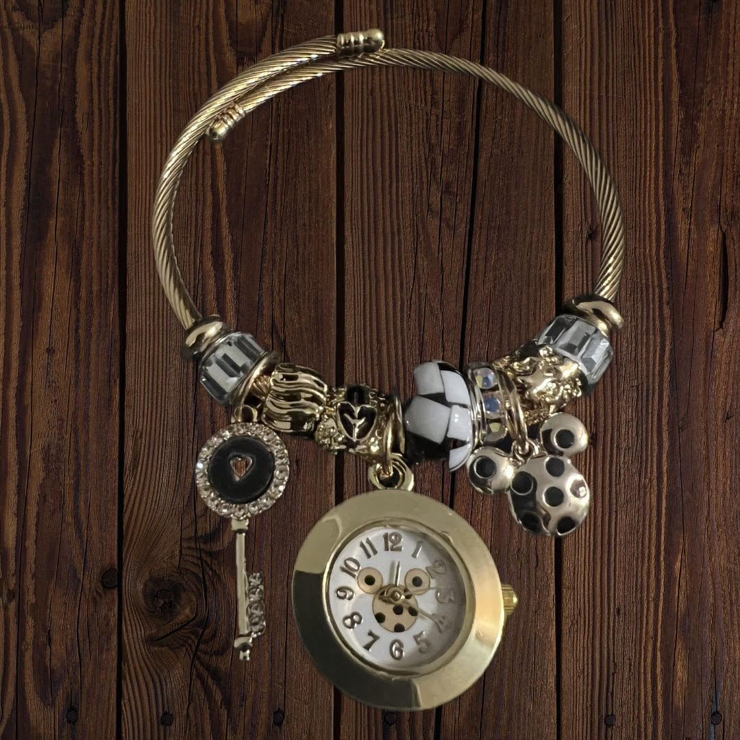 Key Dangle Charms Bracelet