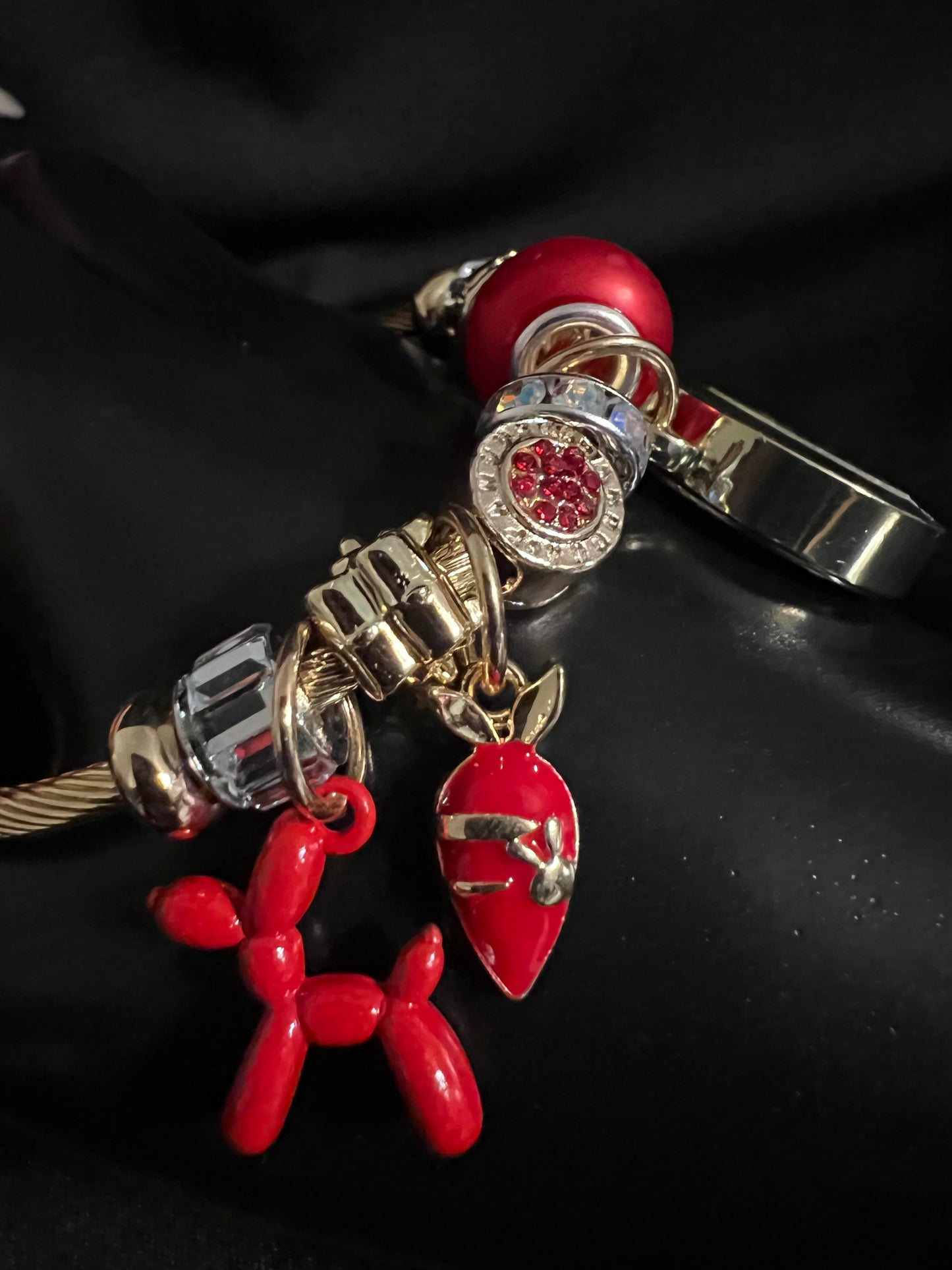 Dog Dangle charms bracelet