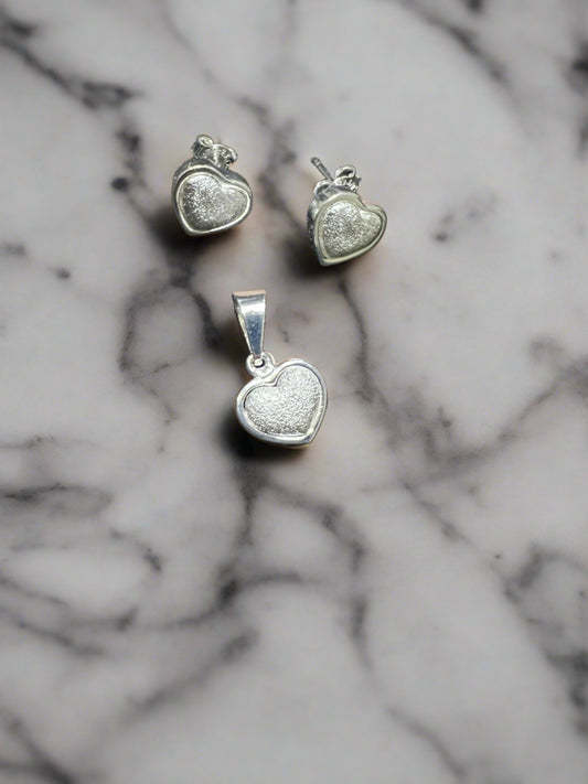Silver Hearts Pendant Set