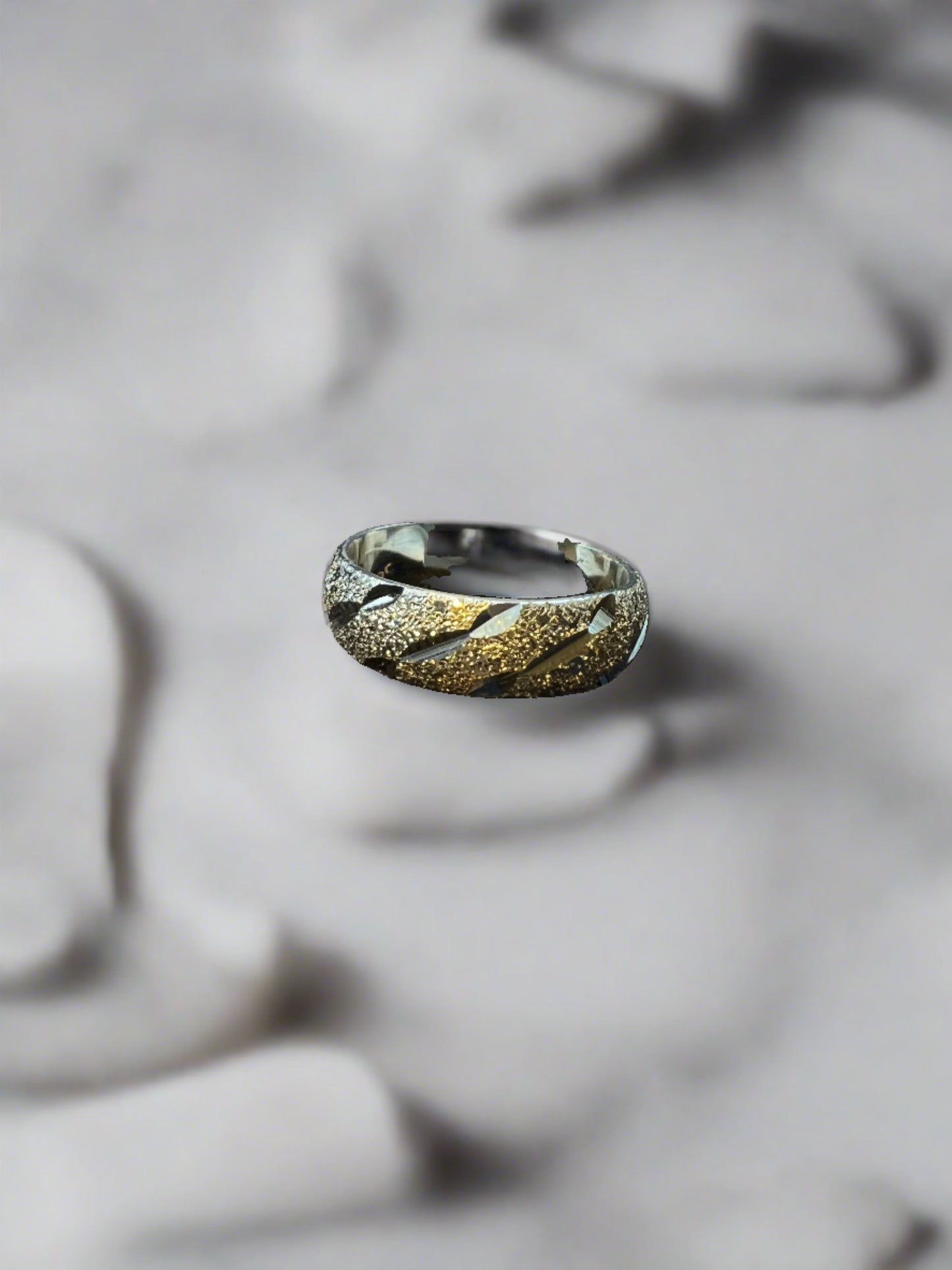 Anillo de corte de banda ancha