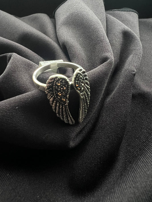 Wings Marquesita Ring